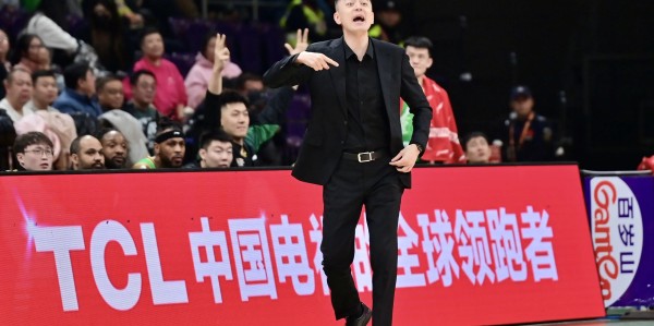 bob半岛体育平台-新老交替不给力，外援拉胯把辽篮问题放大！杨鸣辞职为管理层背锅