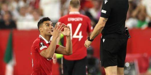 bob半岛体育官网-林良锋：“宝莱坞”防线再次祸害曼联，滕哈赫醒醒吧！