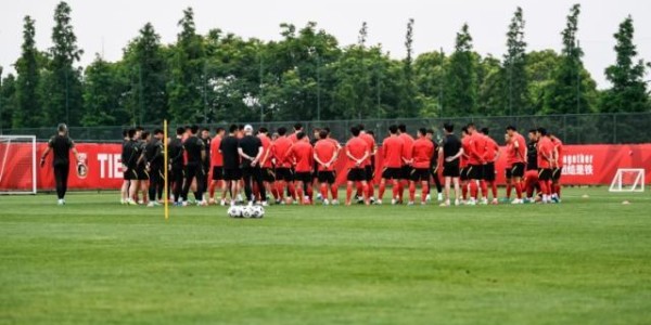 bob半岛体育平台-【夜读】周琦回到辽宁男篮备战全运