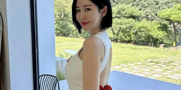 bob半岛体育平台-老詹与湖人即将“和平分手”？