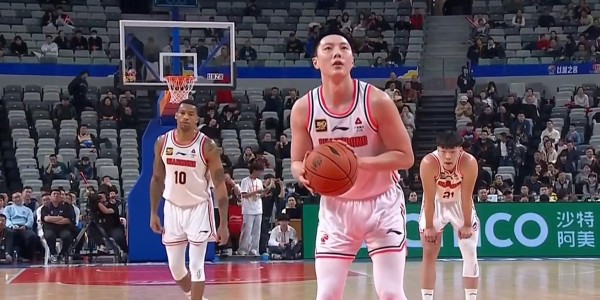 bob半岛体育官方网站-炸裂！CBA外援市场最后的中锋，朱芳雨有望引进2米13内线大杀器？