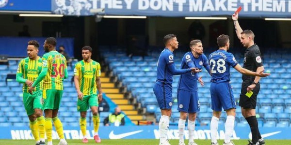 bob半岛体育平台-乱世出乱象：经历惨败是如何成为豪门“标配”的？