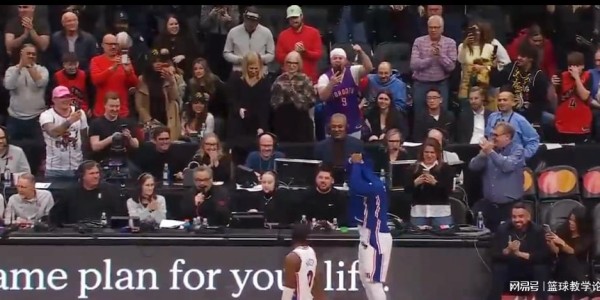 bob半岛体育官网-0+0+0+0！客场两万球迷起立！20年生涯最后一舞