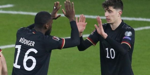 bob半岛体育平台-德国队号码乾坤大挪移！回归的穆勒竟然不再穿13号