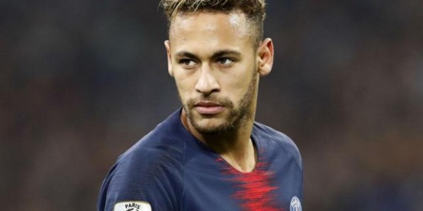 bob半岛体育平台-与大巴黎续约到2025年 内马尔会待到2026年