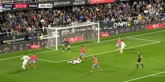 bob半岛体育官方网站-居莱尔率领皇马替补横扫弱旅，只有一人或成输家