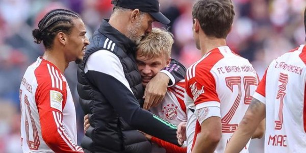 bob半岛体育平台-还有什么比造5球更值得高兴？凯恩找到了“孙兴慜”！