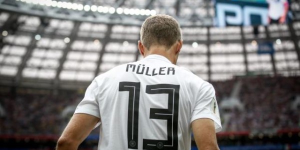 bob半岛体育平台-德国队号码乾坤大挪移！回归的穆勒竟然不再穿13号