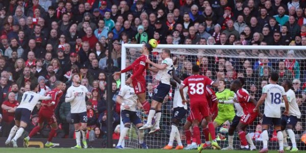 bob半岛体育官网-【英超】角球帽子戏法！利物浦5比2西汉姆联