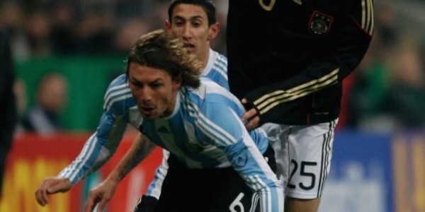 bob半岛体育平台-德国队号码乾坤大挪移！回归的穆勒竟然不再穿13号